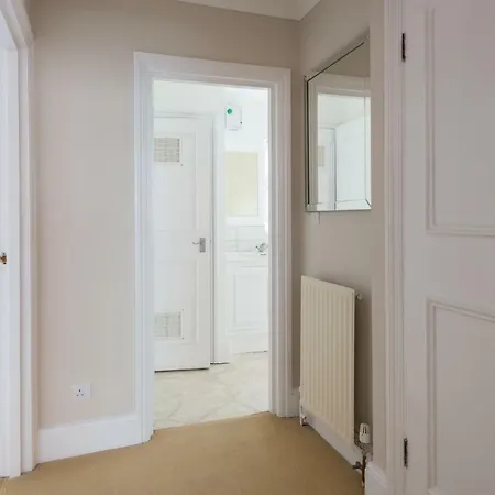 One Bedroom High Street Kensington Apartment London Exterior photo